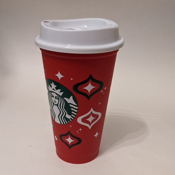 Starbucks red cup 2023 holiday 16 oz reusable with lid excellent used condition - Picture 2 of 5